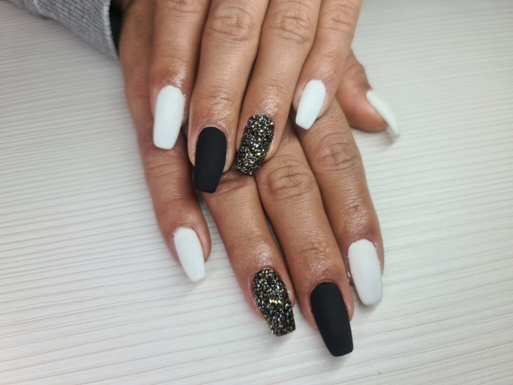 Reference nails done at Shining